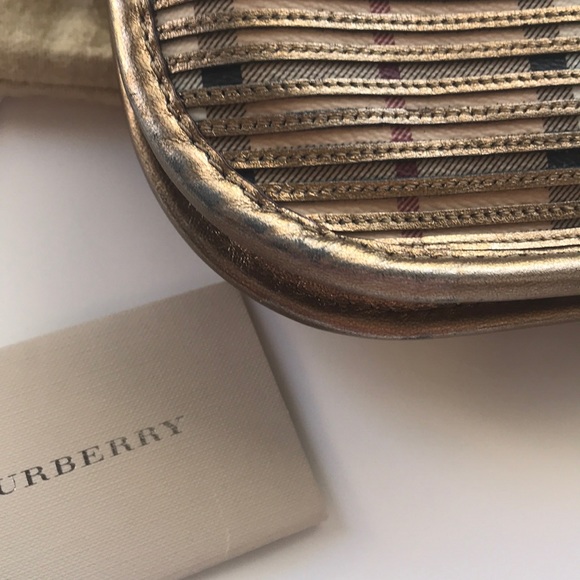 ❗️sale❗️Burberry Authentic handbag - Picture 8 of 9